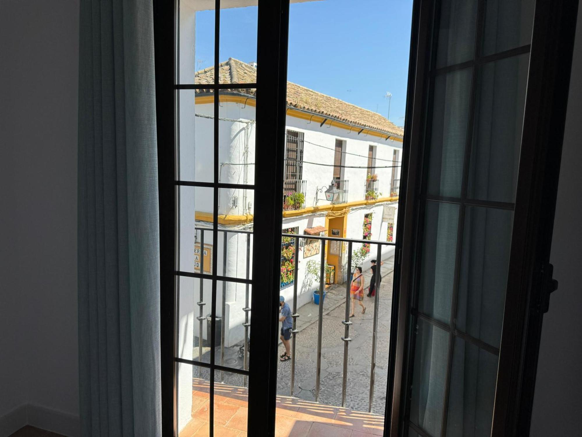 Apartment Balcon De Patios Con Parking Cordoba