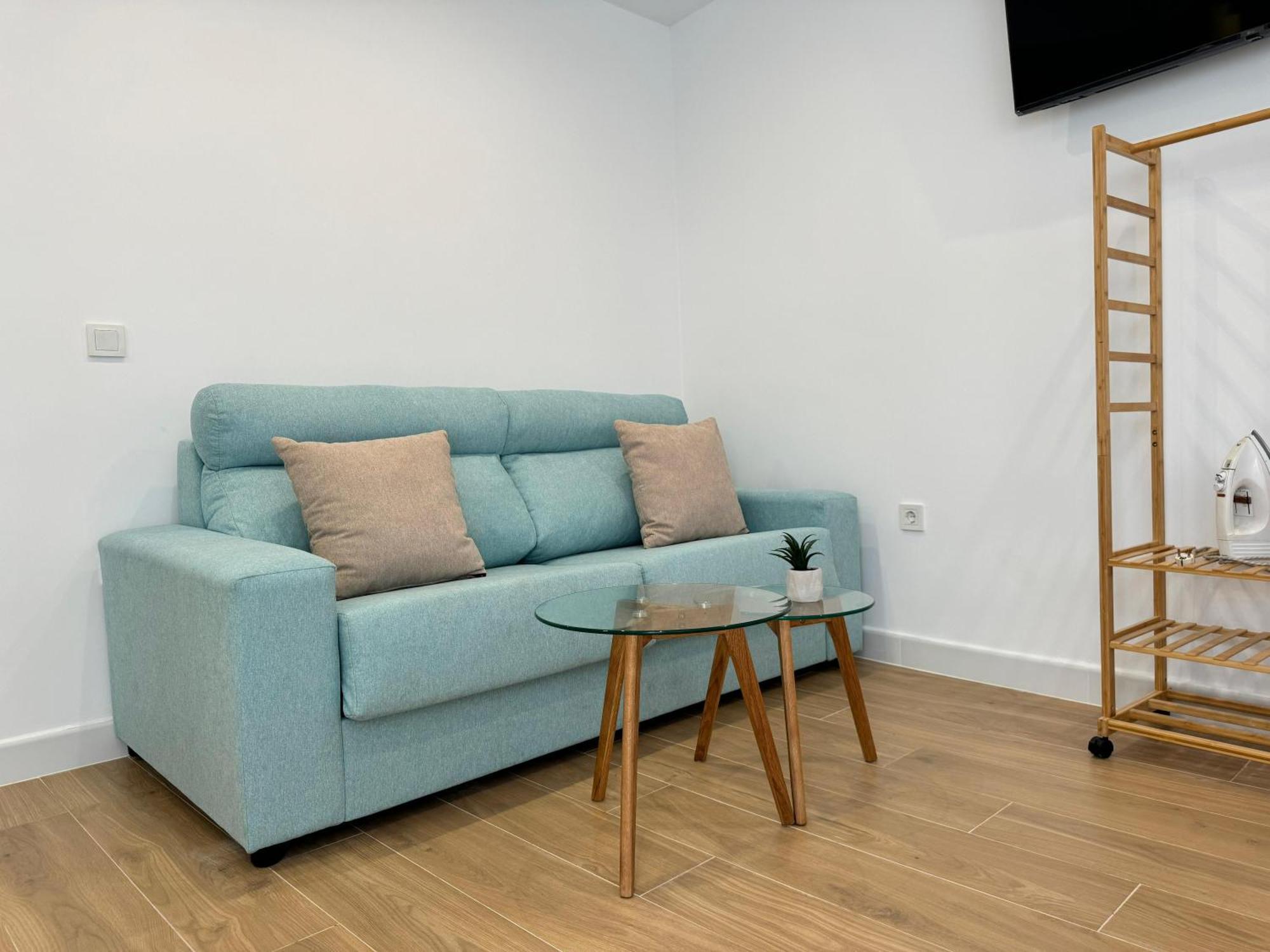 Apartment Balcon De Patios Con Parking
