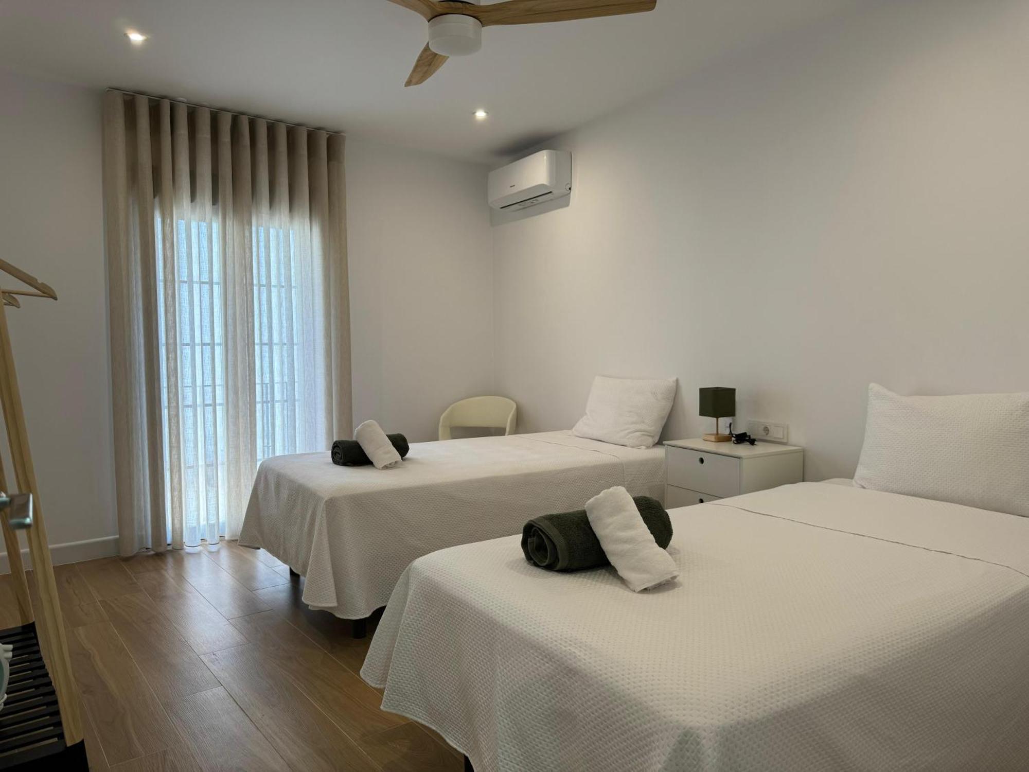 Balcon De Patios Con Parking Cordoba