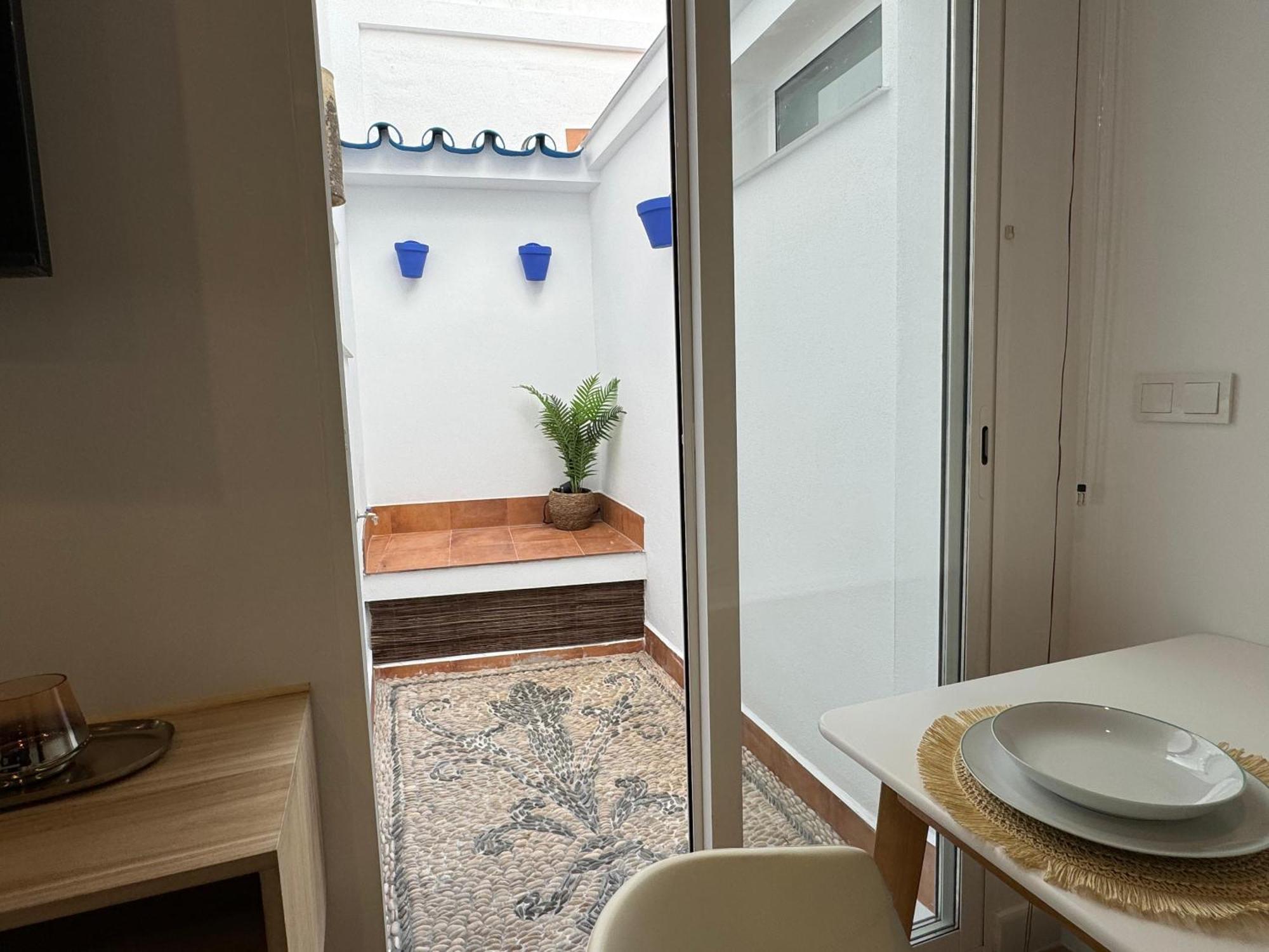 Balcon De Patios Con Parking *