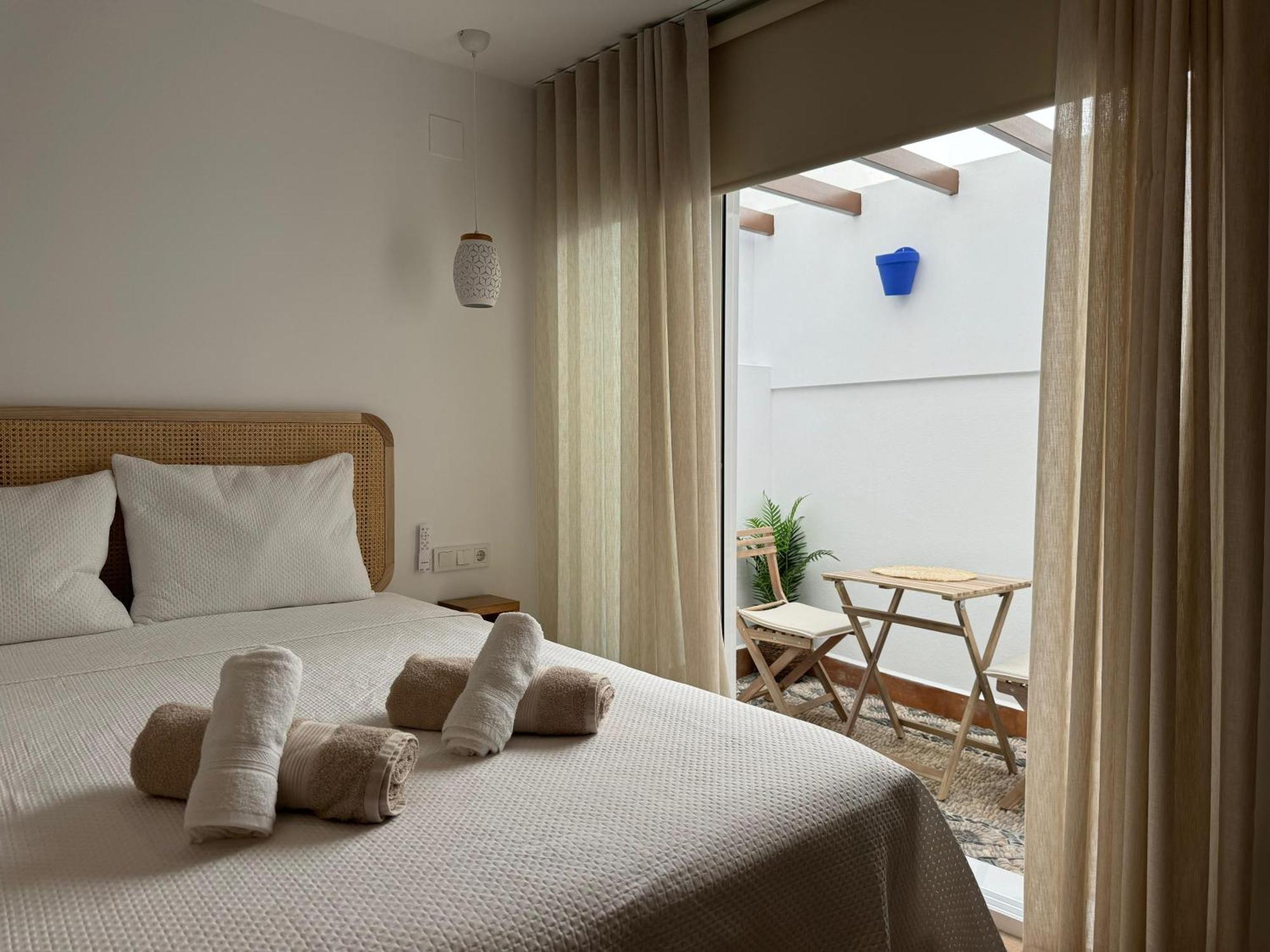 Balcon De Patios Con Parking Cordoba