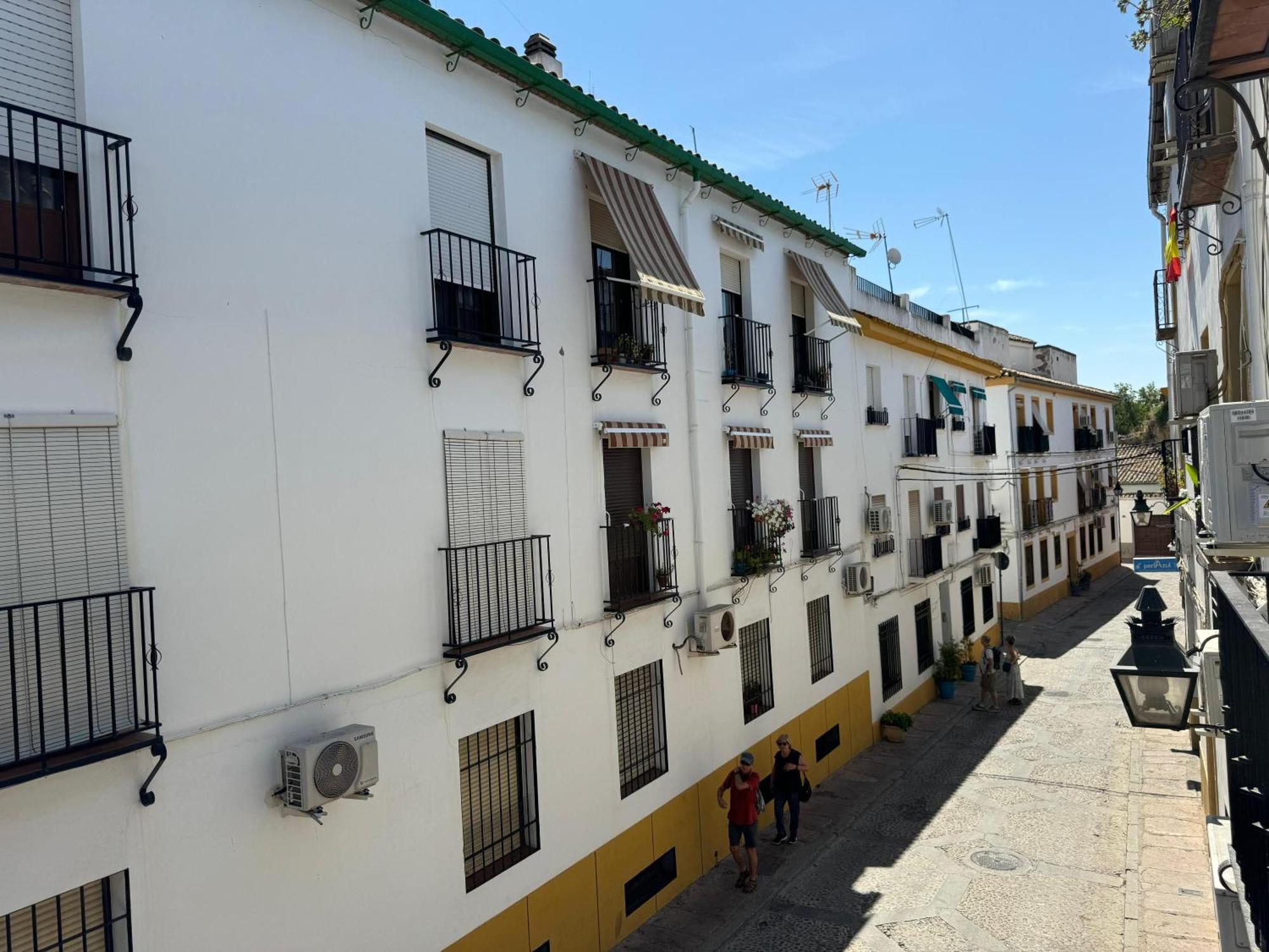 Apartment Balcon De Patios Con Parking Cordoba